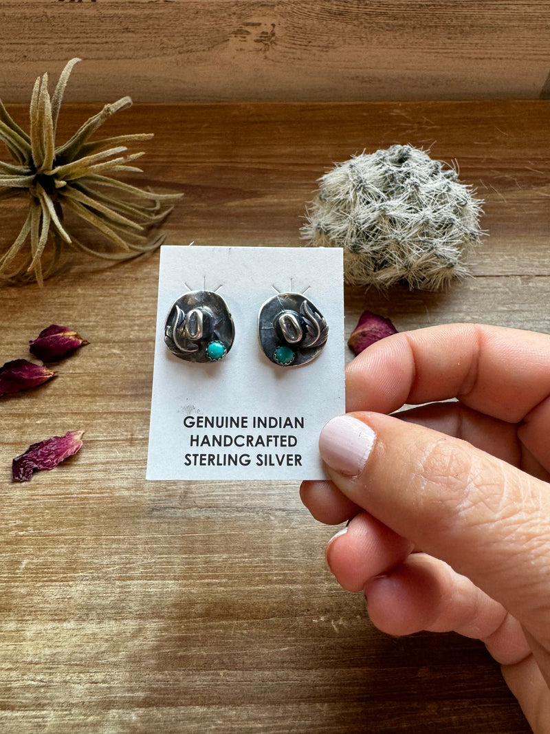 Cowboy hat Stud earrings with turquoise