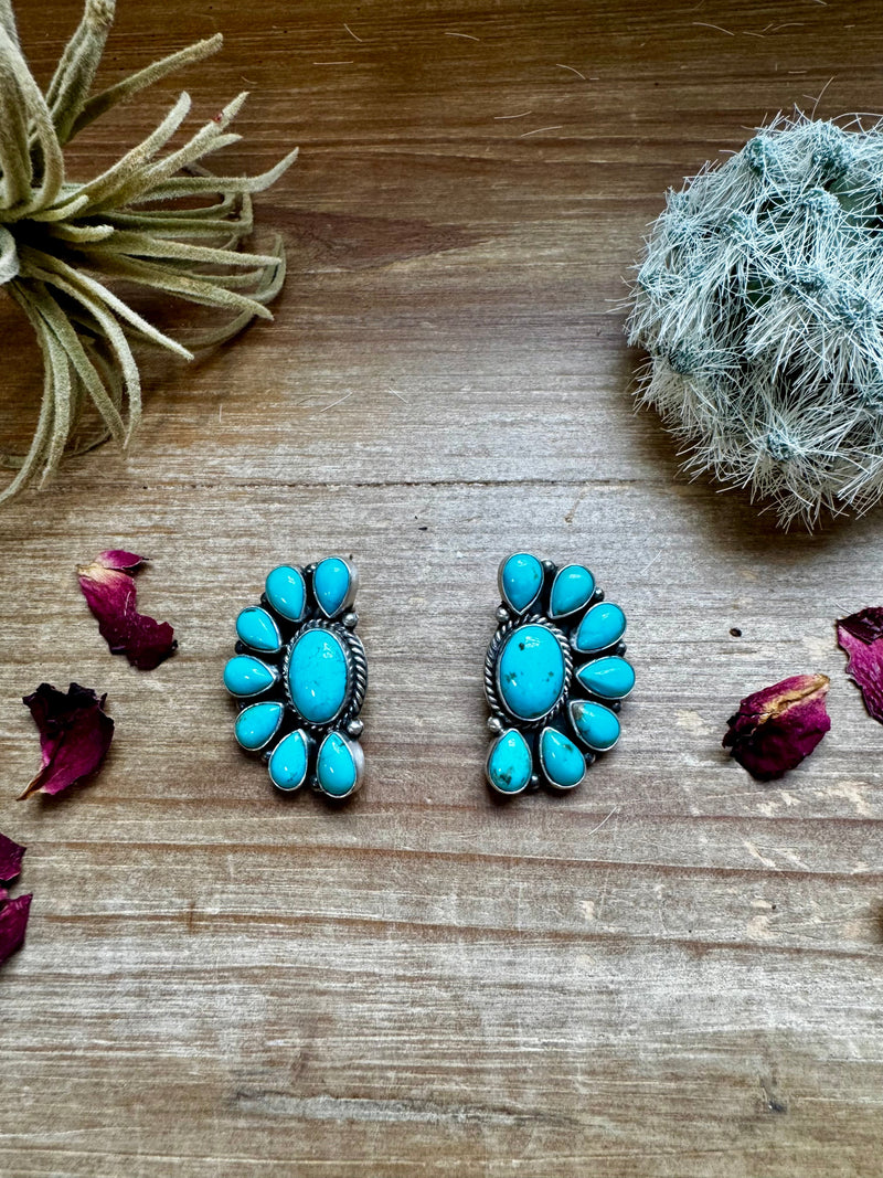 Big Cluster earrings stud - sterling silver and turquoise