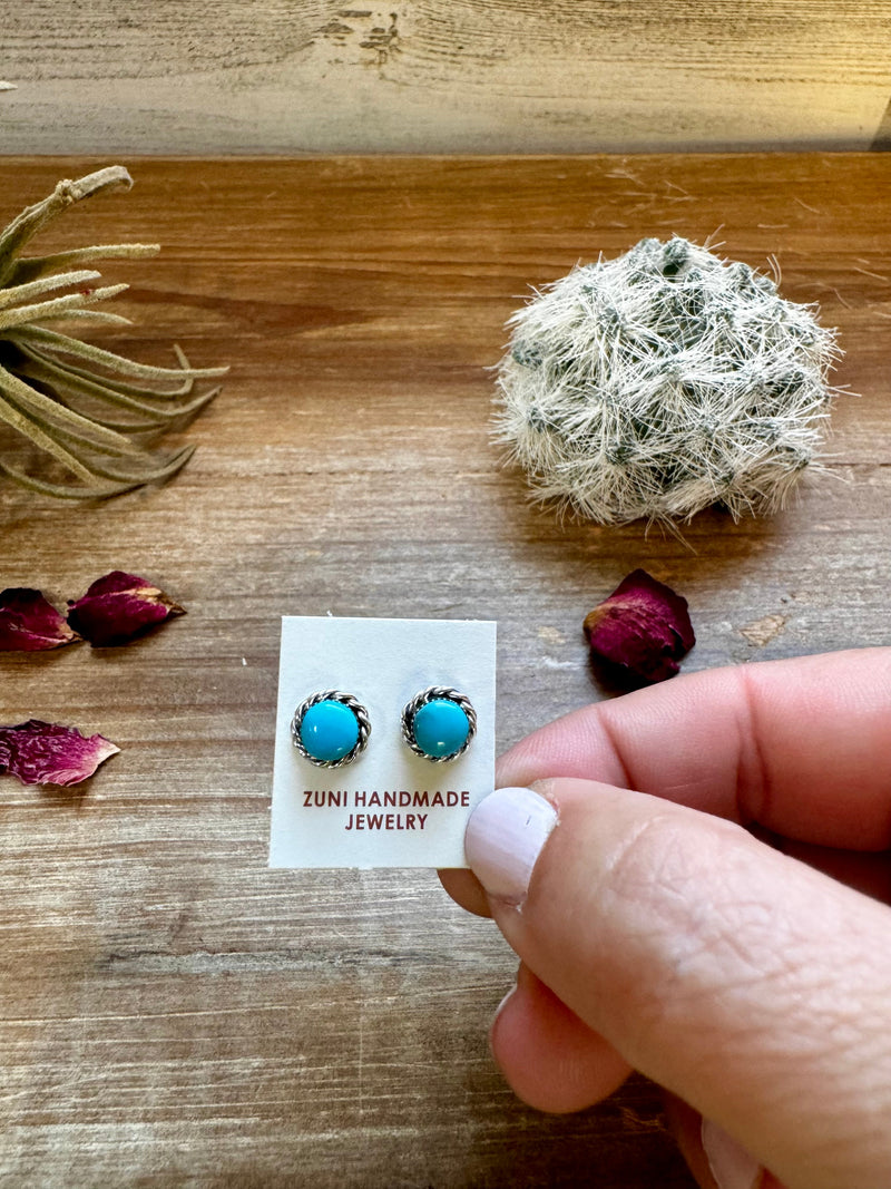 Stud round turquoise earrings